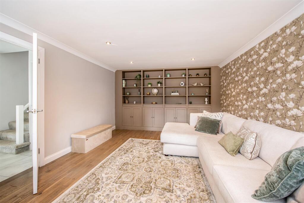 House in Portsmouth - View 4