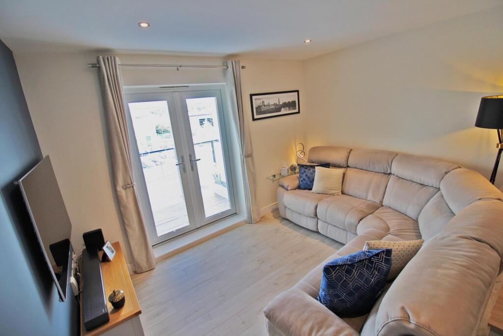 Apartment in Reading - More