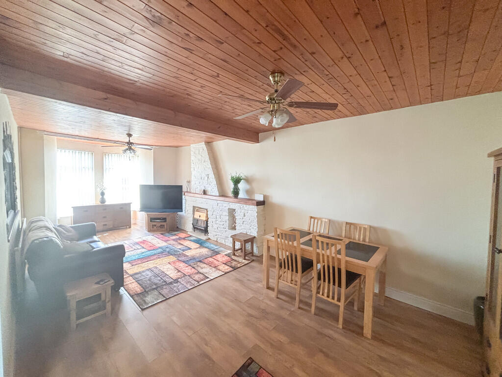 House in Bargoed, Caerphilly - View 2