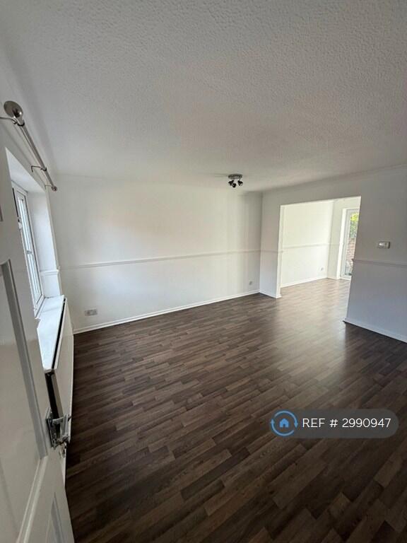 House in Milton Keynes - View 2