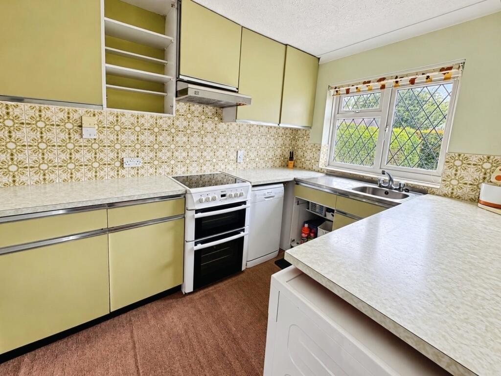 House in Ash Vale, Ash - View 4