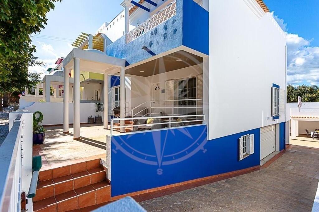 Main image of property: Algarve, Tavira (Santa Maria e Santiago)