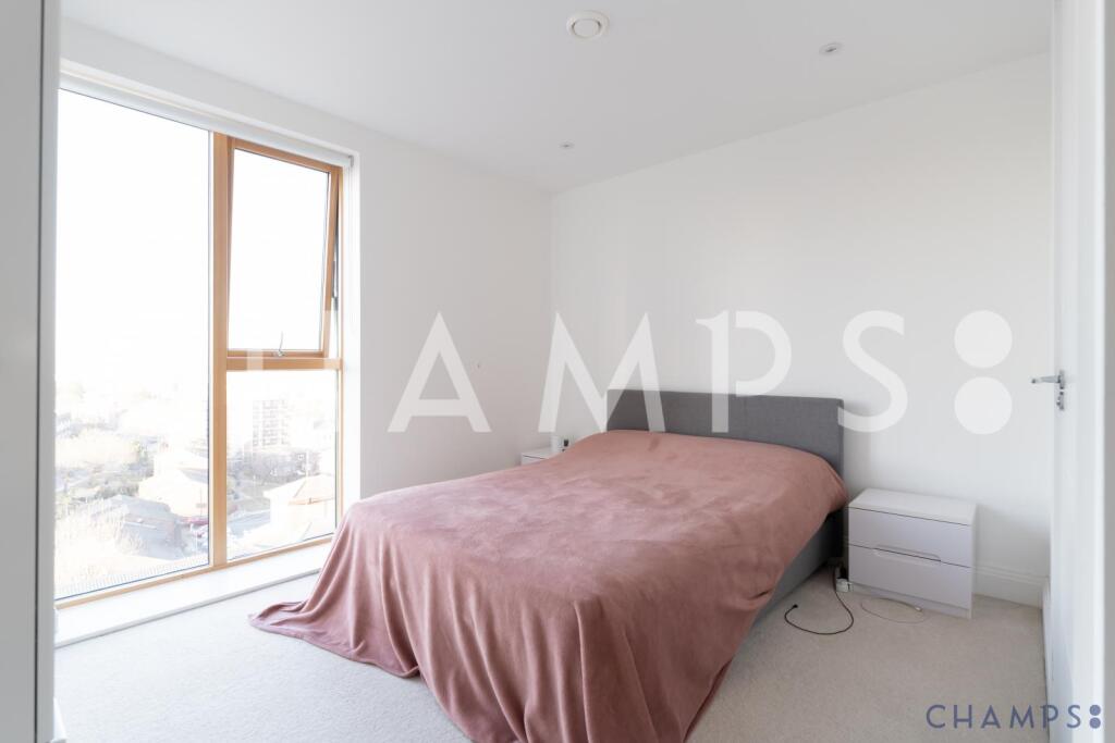Apartment in London - View 5