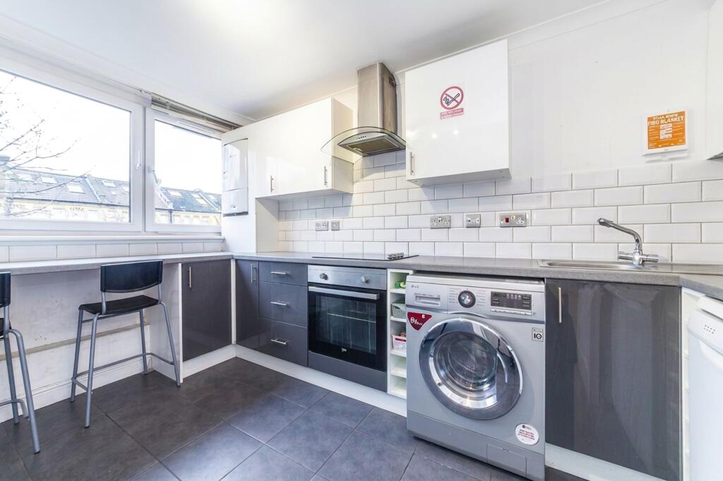 Main image of property: Lilburne Court, The Platt, Putney, London, SW15