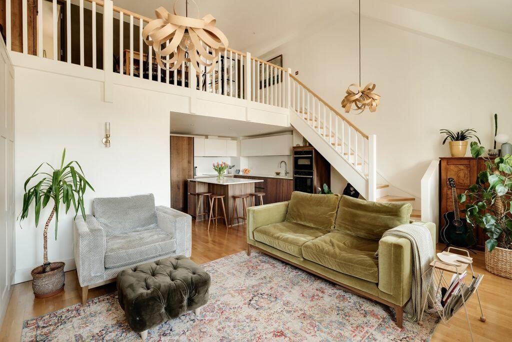 Main image of property: Elmdale Road | Clifton