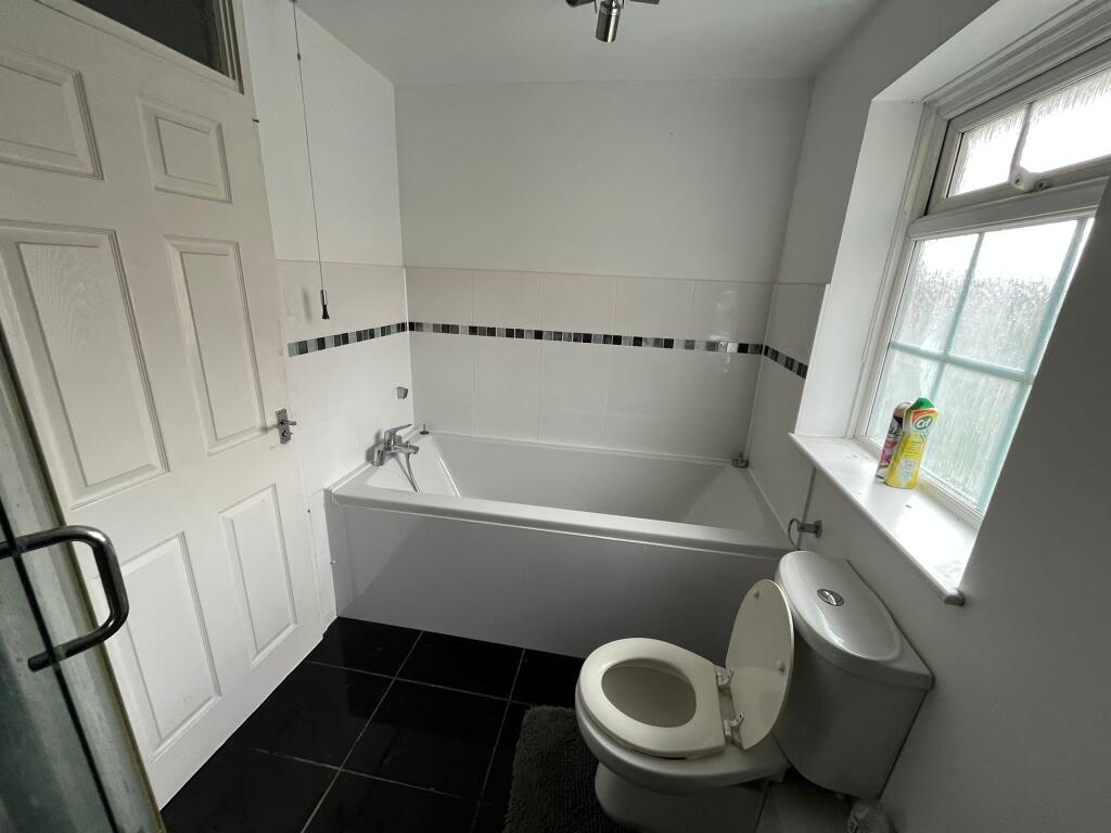 Additional image 5 of R5, Bach Mill Drive, Hall Green, B28