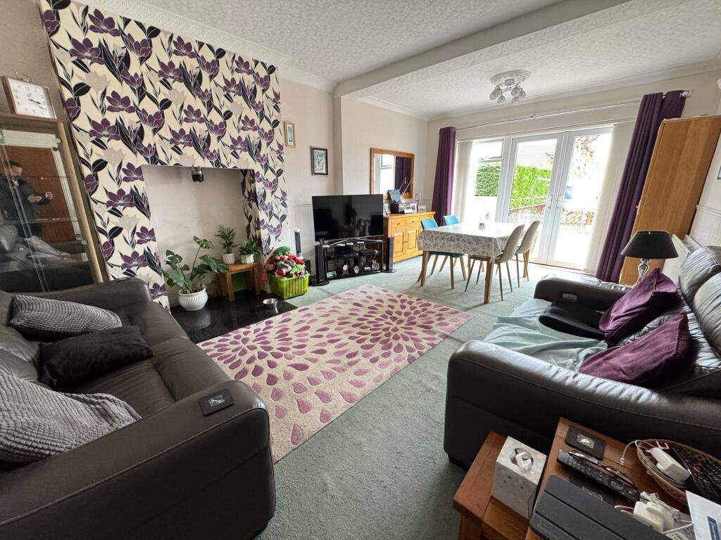 House in Swadlincote, Lower Midway, Midway - View 3
