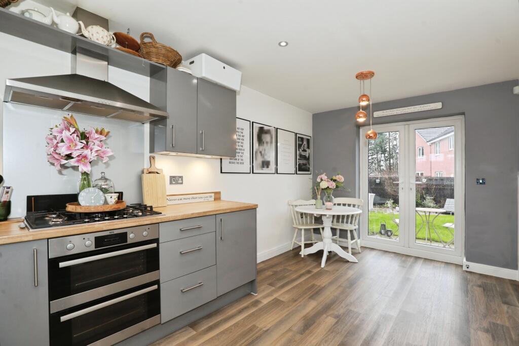 Claud Godwin Drive, Stoke-on-Trent, ST7 photo 4