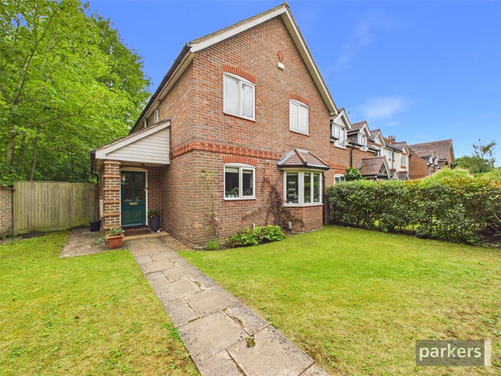 Main image of property: Floral Court, Bath Road, Hare Hatch, Reading, RG10