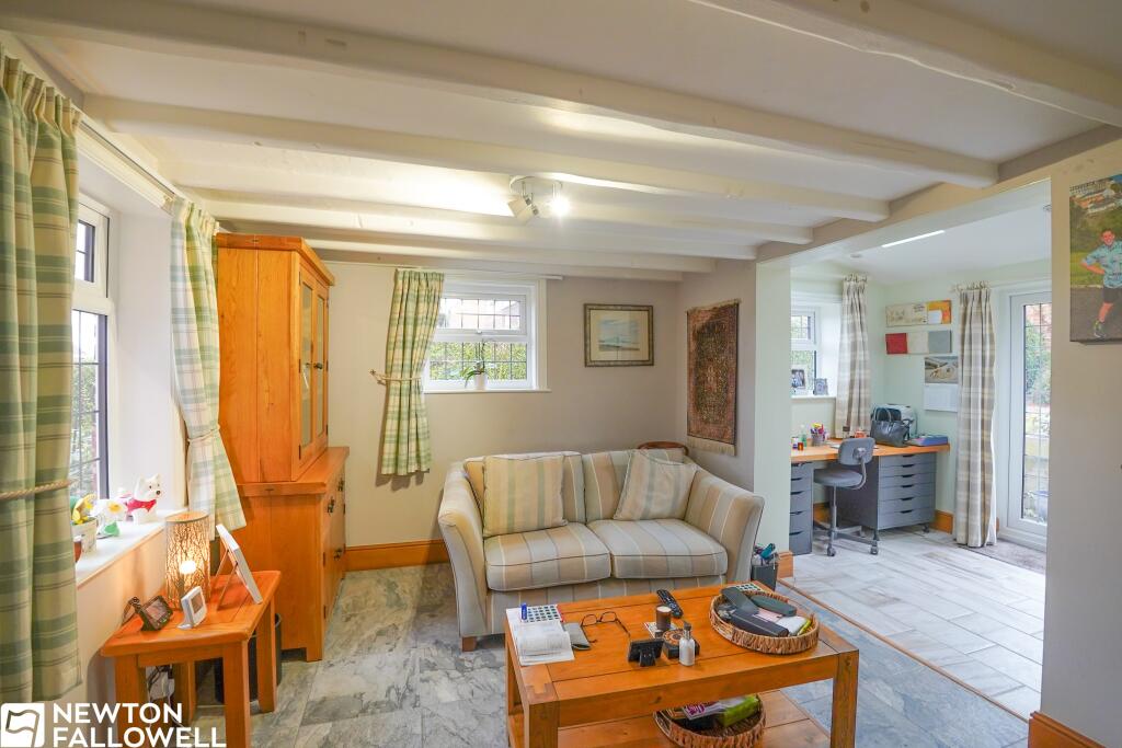 102, Main Street, Hayton, DN22 photo 4
