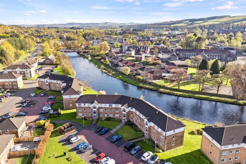 Main image of property: Willowbank Grove Bonhill, Alexandria, G83 9GE