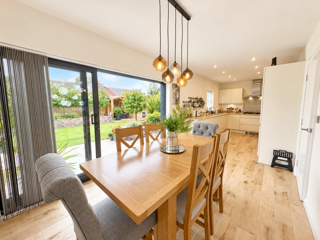Bishops Wood Way, Worsbrough, Barnsley, S70 4FL photo 2