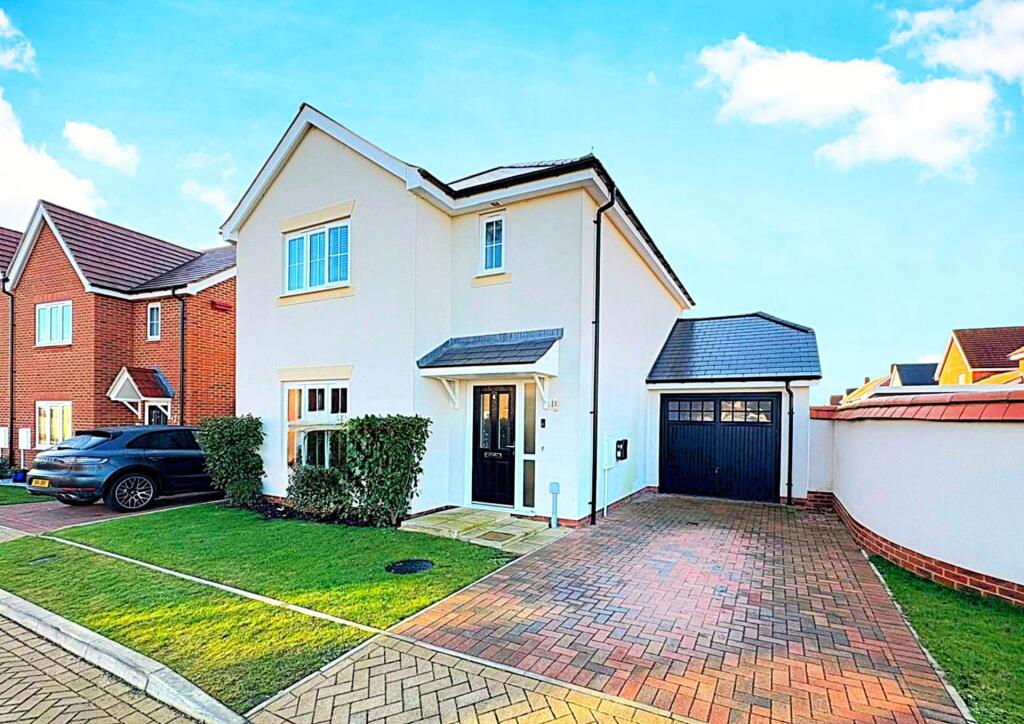 Main image of property: Hedgehog Way, Haddenham