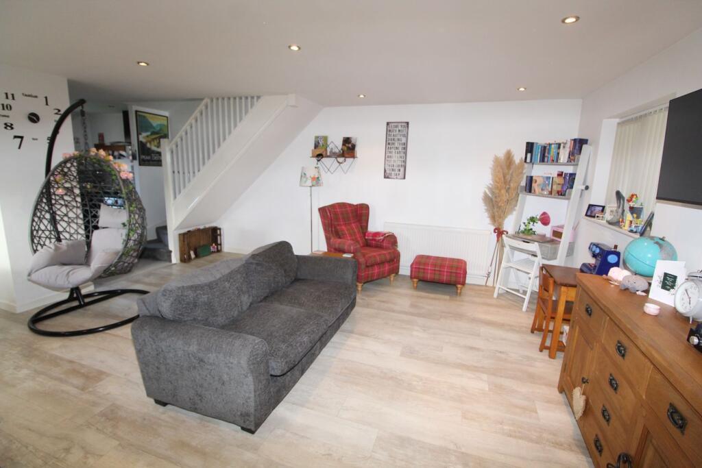House in Leicester - More