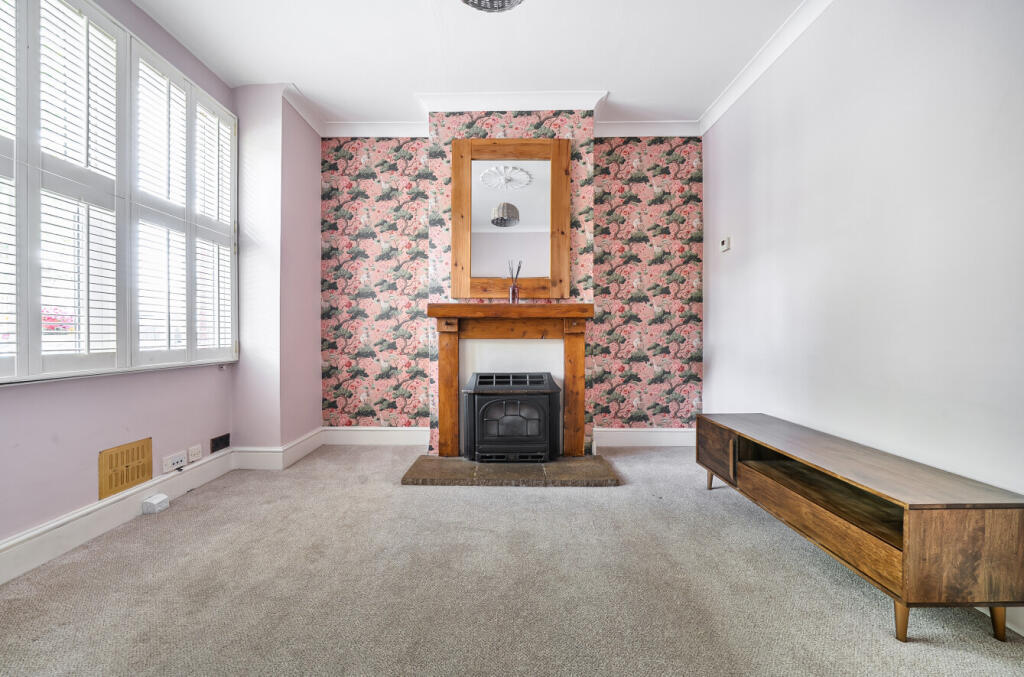 House in Sevenoaks, Horton Kirby and South Darenth - View 2