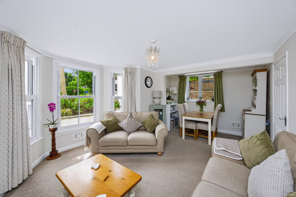 Lodge Lane, Hassocks, BN6 8NA photo 4