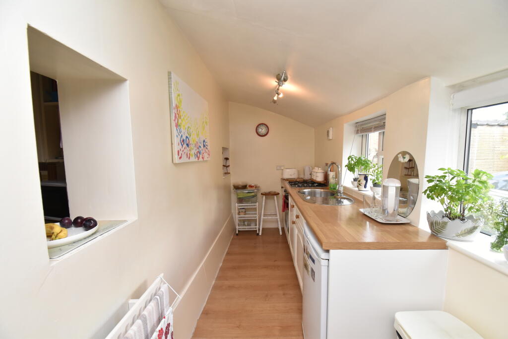 The Green, Romanby, Northallerton, DL7 photo 4