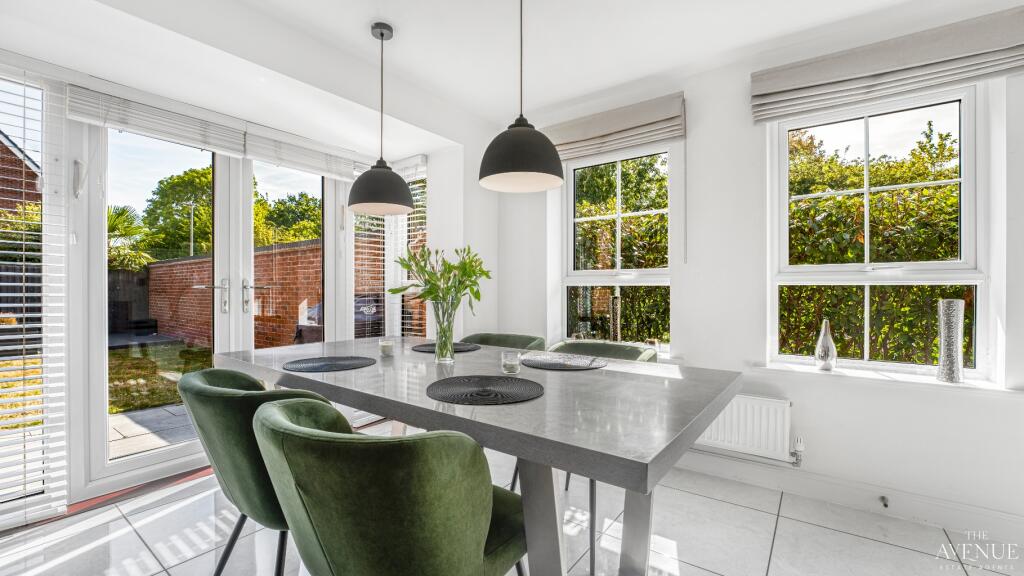 House in Rushcliffe, Edwalton Park, Sharphill - More