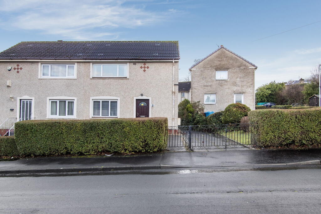 2-bed semi-detached on Moorhouse Street, Barrhead, Glasgow, £135,000