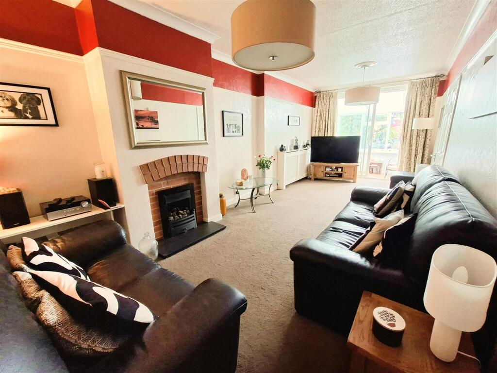 House in Birmingham, Lyndon Green - View 4