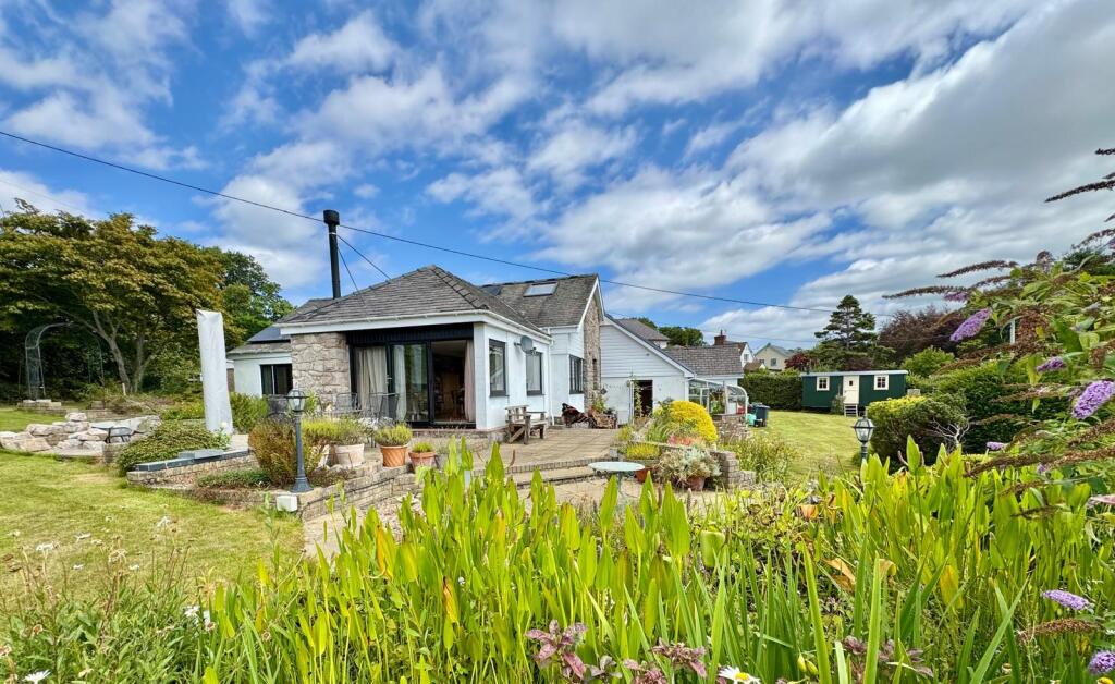 Main image of property: Tyn Y Groes