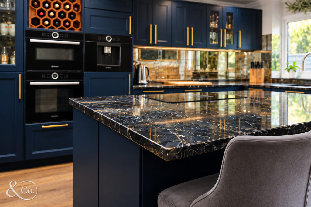 Ditton Hill Road: Kitchen details