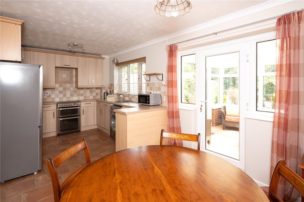 House in Bromsgrove - More