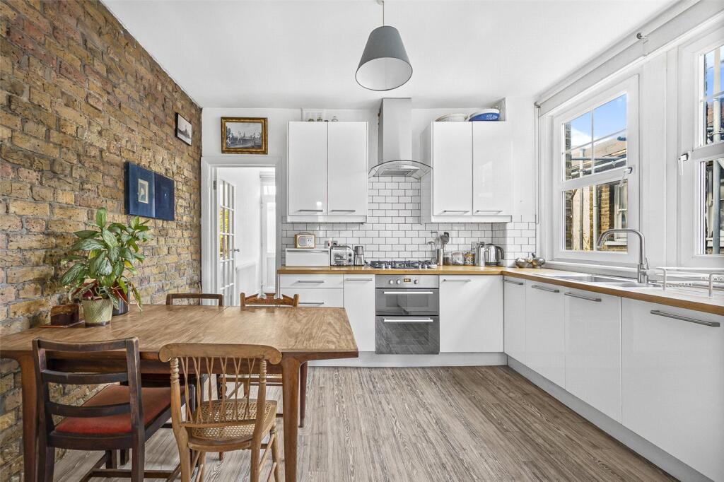 Apartment in London, Bellenden - View 3