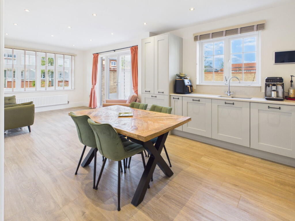 House in Crewe - View 3