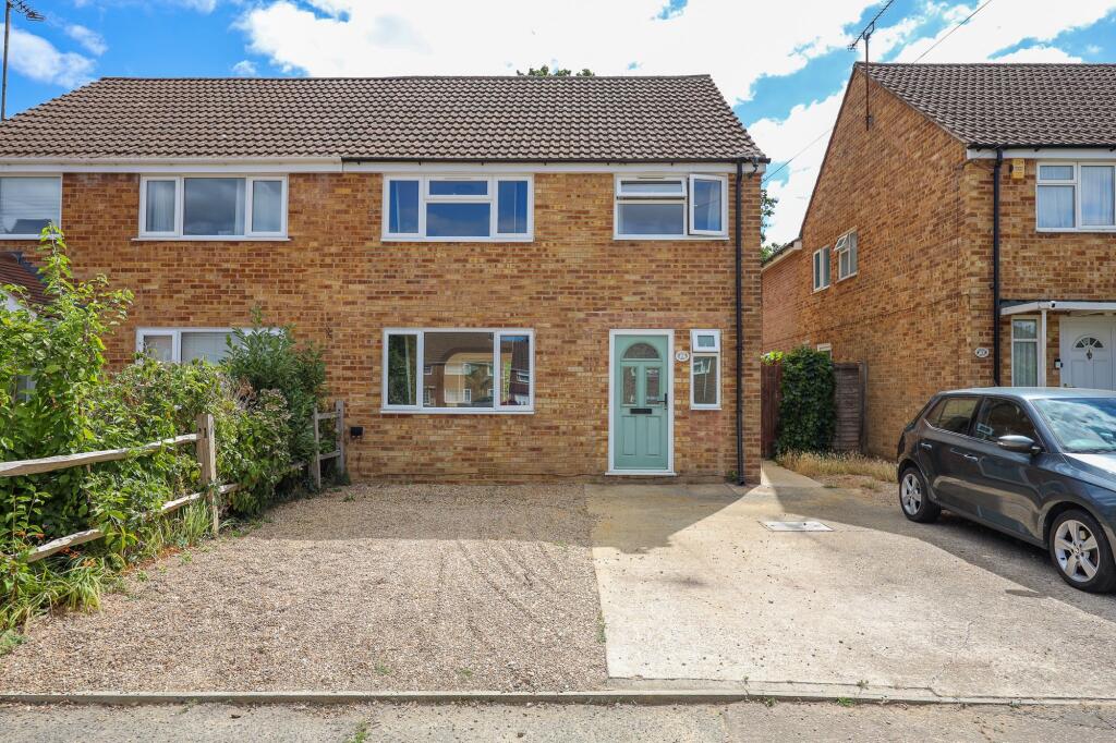 3-bed semi-detached on Chanctonbury Road, Burgess Hill, RH15, £425,000