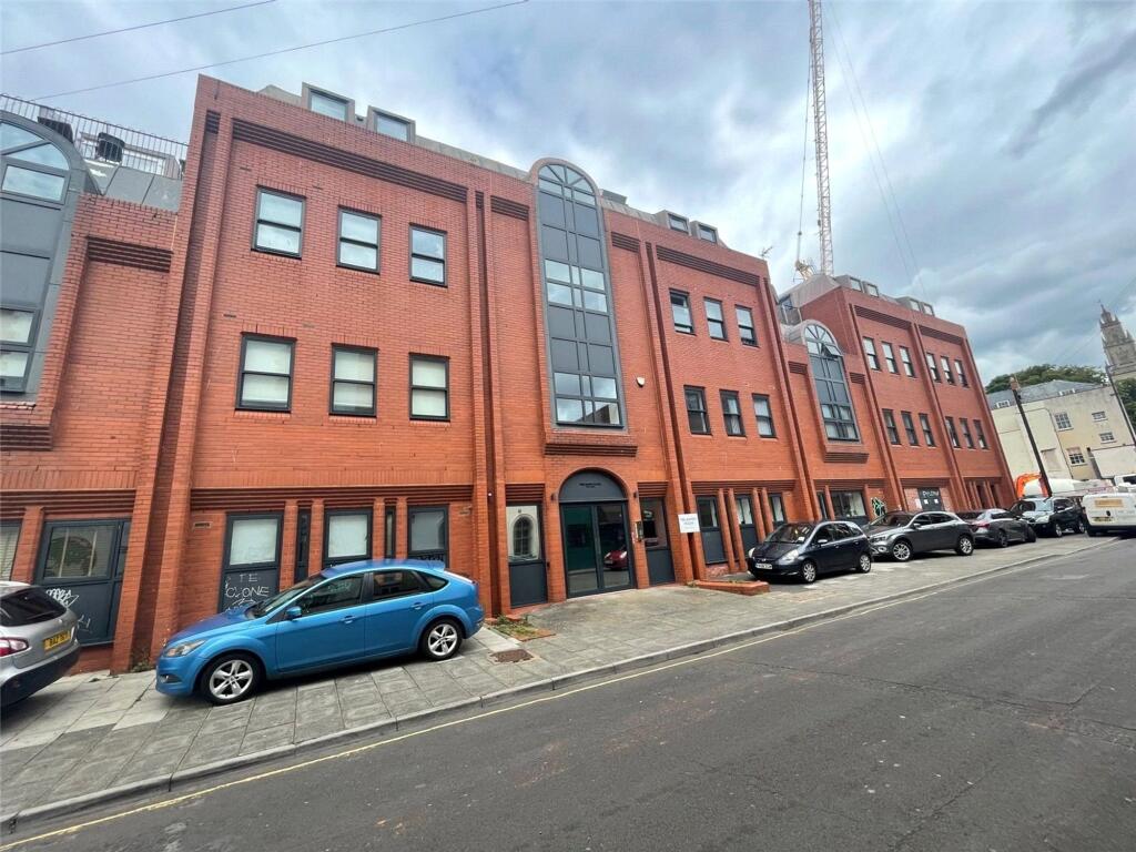 Main image of property: City Centre, Trelawney House, BS2 8PS