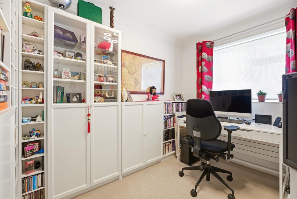 Additional image 8 of Ash Grove, Wheathampstead, St. Albans, Hertfordshire, AL4