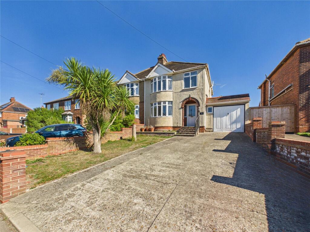 Main image of property: St. Andrews Avenue, Colchester, Essex, CO4