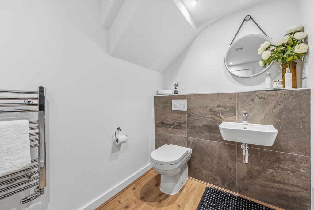 House in Stockport - View 5