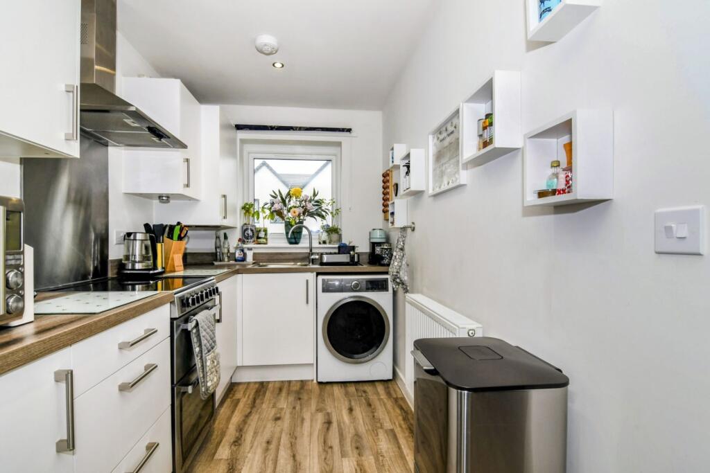 Brimble Close, Bude, EX23 photo 2
