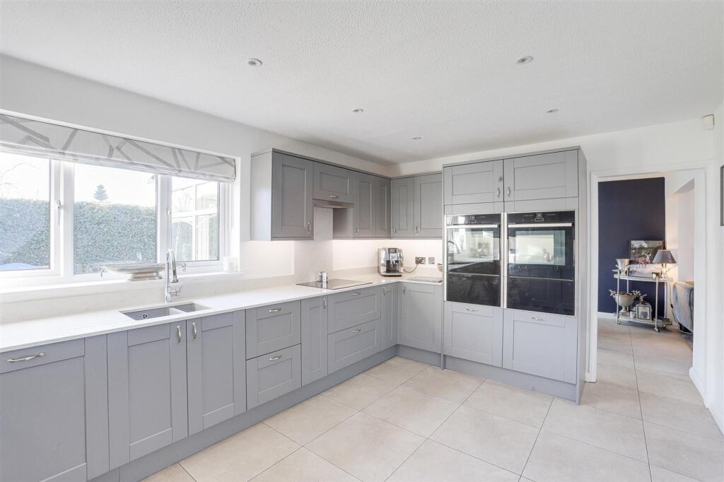 Wychwood Drive, Trowell, NG9 photo 2