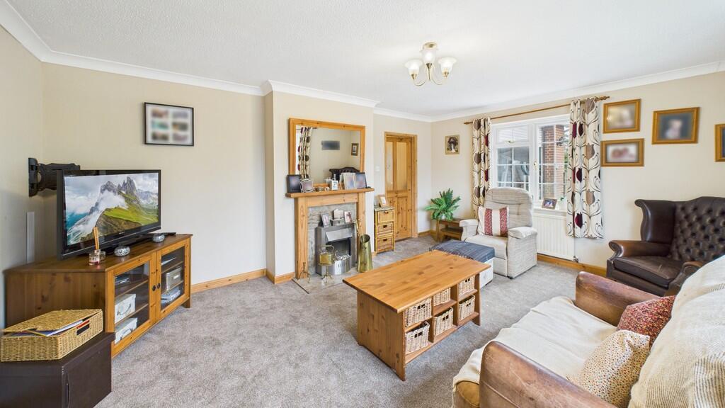 Briar Hill, Woolpit photo 2