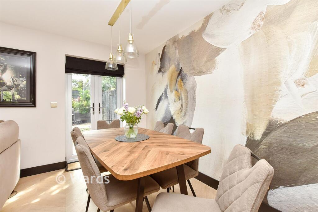 House in Swale, Minster-on-Sea - More