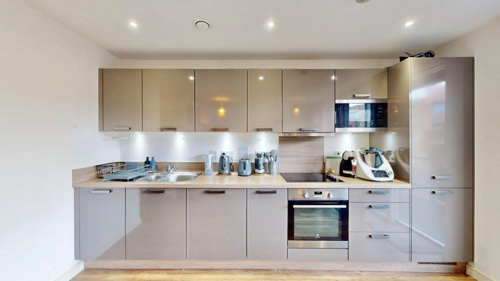 Main image of property: Blackthorn House, Blondin Way, London, SE16
