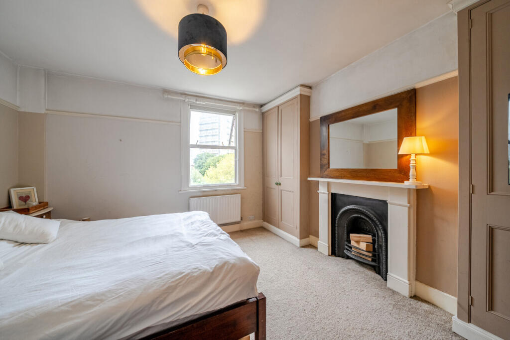 House in London - More