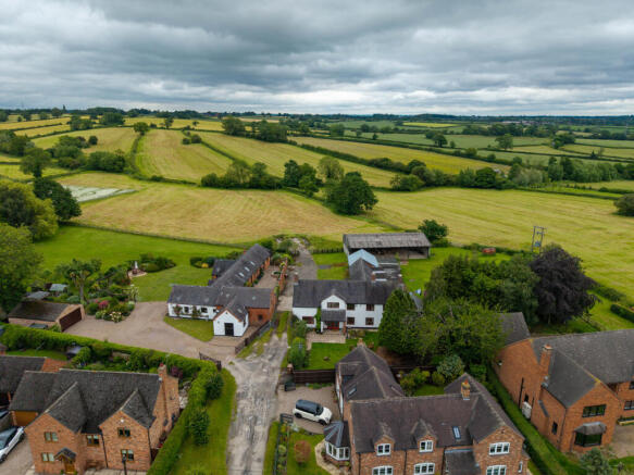 Top House Farm & Views