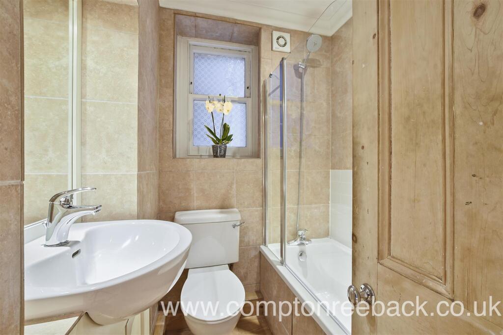 Apartment in London - More