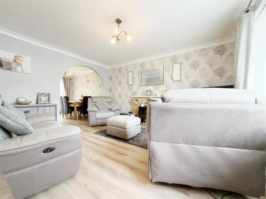 House in Coedpoeth - View 4