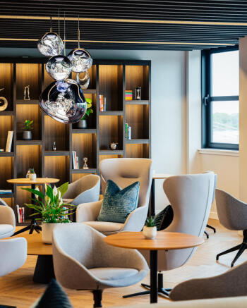 Corporate Lounge