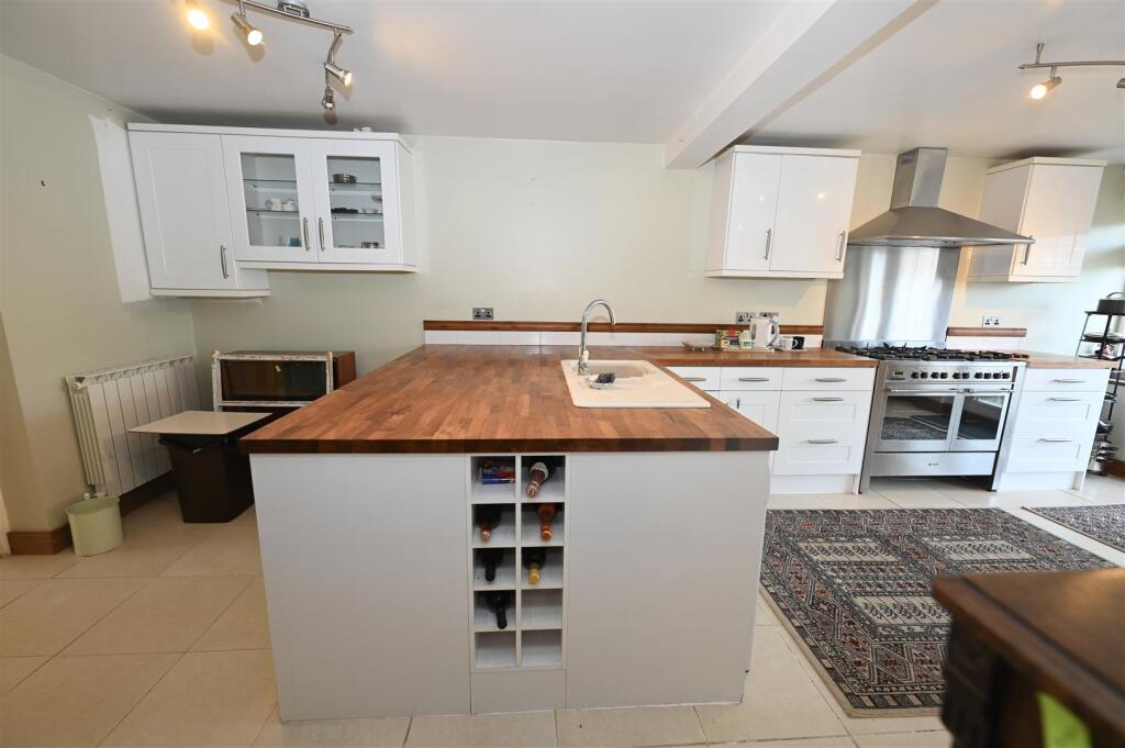 Quarry Road, Richmond - View 4