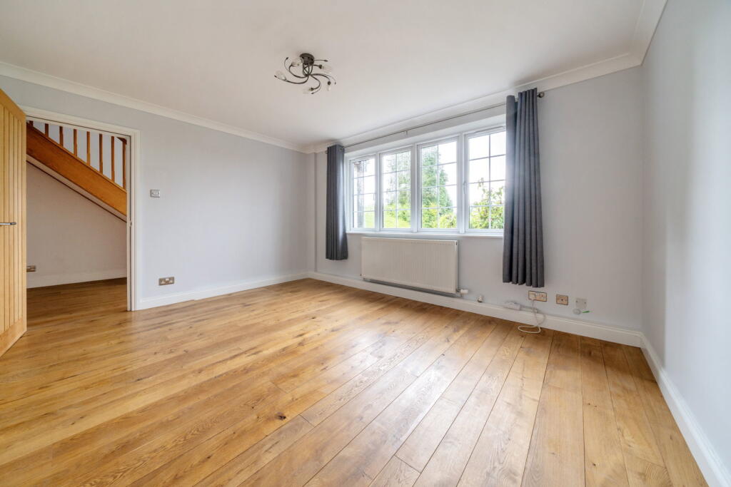 House in Tonbridge - View 3