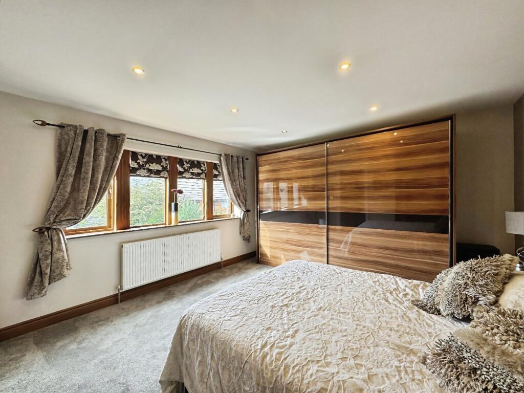 Additional image 7 of Rustless Close, Cleckheaton, BD19