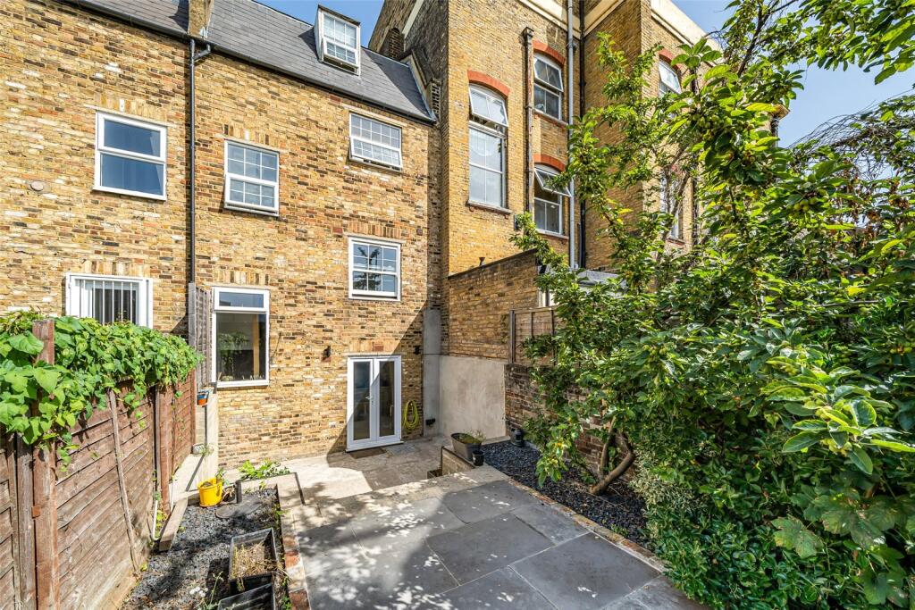 Apartment in London, Surrey Quays, Rotherhithe - View 4