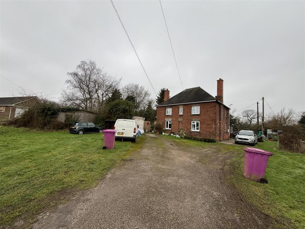Additional image 3 of Silver Birches and 1 & 2 Bridge Cottages