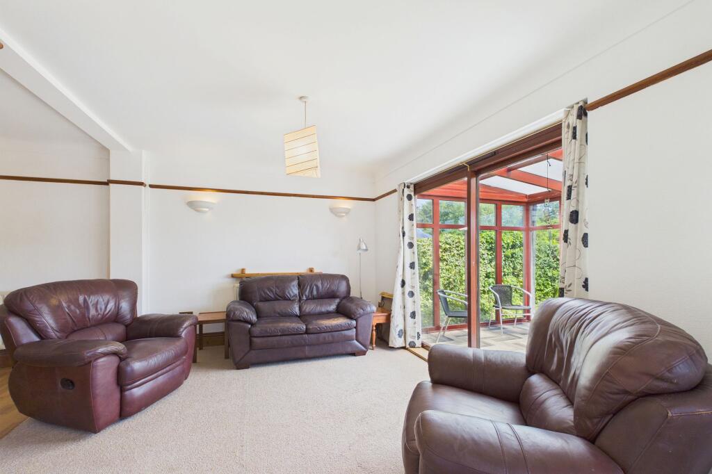House in Chester, Upton Heath, Upton-by-Chester - View 3
